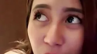 Cewek cantik paling montok pentil pink