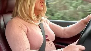 Amateur crossdresser Kellycd2022 sexy milf masturbating in my car sexy fishnet pantyhose and heels