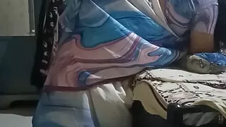 Bhabi ko saree uthke ke ghodi banaker choda