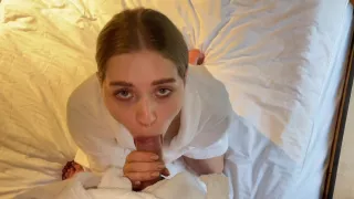 Izmenyau Zhene S Prostitutkoi V Otele. Zalil Ee Spermoi