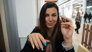 Milf Italiana Incontra Al Centro Commerciale , Of,comitalianissime