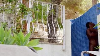 STAXUS :: Stretching Deck Chair!