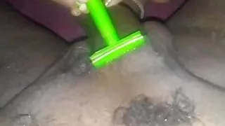 Bhabhi se apna jhanthe saf karwai