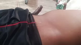 Mai apne land ko tel laga ke malis kiya