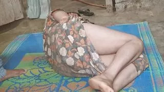 Choti Fuaa ki chudai raat bhar kiya