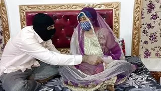 Desi Paki Suhagraat Sex with Clear Hindi&Urdu Audio