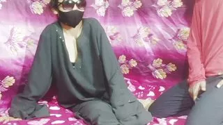 Dewar ne bhabhi ko gar me akela choda