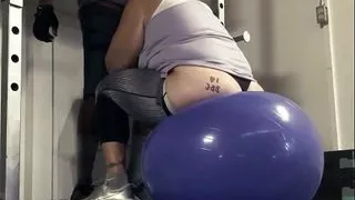 Big Booty White Wife Cheats With Personal Trainer