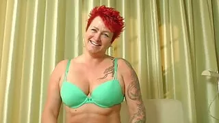 Common Women Enjoy Alone Ep 1