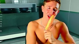 Kiss & Lick Biceps - Christian Levine