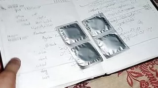 Mari Didi ke Kam to check karo Apne boyfriend SE chudwany ka leya condoms use karte ha, or mujay bolte ha bhaiya ja to mar nhi h
