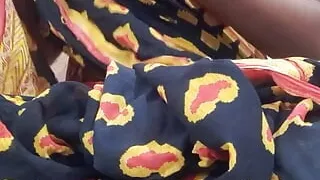 Masterbation in saree
