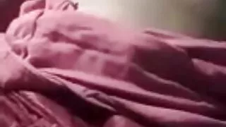 Zoya bhabhi ne video call pr apni chut me ungli dali