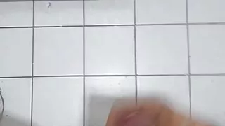 Uncut penis cum on Arbeit