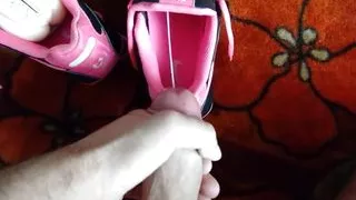 Nike Shox NZ Cumming inside