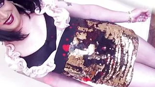 Kellystar518 in Who's That Girl?