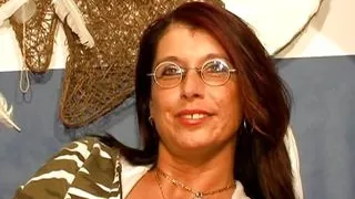 Milf ready with her legs open to be filmed while she gets turned on with her favorite sex toy