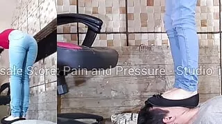 26# Beatriz Face Trampling and Stomping with Ballet Flats