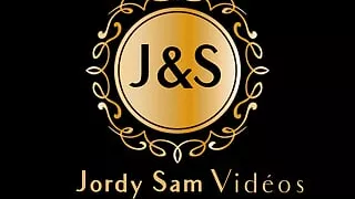 Sam suckt Jordy on the beach