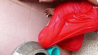 Hot sexi bhabhi ki nahate huwe chuchi or chut ka video