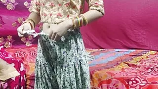 Indian Bhabhi Kapde Badal Rahi Thi Tabhi Devar Ji Akar Boobs Dabane Lage