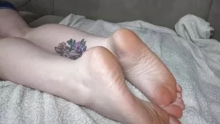 Steph D Cum on Soles