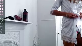 Wamgirlx Live on Cam - Slow Sexy Strip!