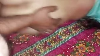Newly married bhabi fucked by her devar in kitchen- Devar ne bhabi ke laakh mana karne pe bhi