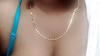 Bhabhi Ne Aaj Apni Chuut Me Se Maal Nikle Kr Khaya Aap Sab Deko Pura Video