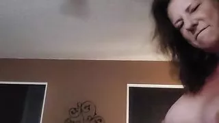 Lonely American MILF