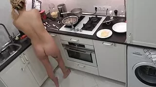 my weird girlfriend  cooking dinner naked