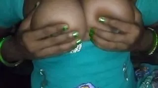 Padosan chachi ki mast video ki unke ghar me