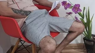 I Took My Dick Out and Masturbated Inside the Waiting Room in Front of the Receptionist