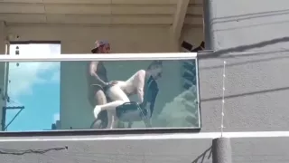 Employee Was Caught Having Sex With Boss In Broad So He Can Raise Her Salary - Day Light