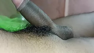 Garden me mami ki chudai hote dekha aur fir maine muth mara