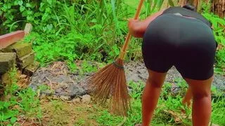 Sexy Wife in Sri Lanka Outdoor Risky Public Sex