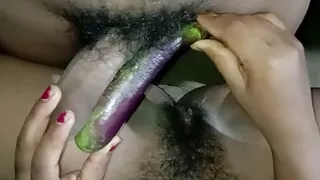 Eighteen years school girl fuck with brinjal