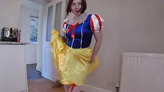 Snow White gets naughty