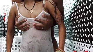 Hot Indian Bhabhi ki Zordaar Bathroom Mai Chudai In Hindi Audio