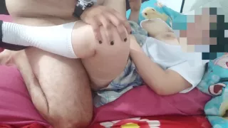 Raten-kei No Gimai Ga 18-sai Ni Nari, Gakko Mae Ni Anarusekkusu O Motomete Kuru