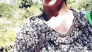 PEEPING in a PUBLIC PARK with Yvie Lowe