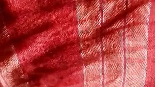 One day I used to play Leela Kirtan fucking game. I saw she insert her 2 fingers into her j