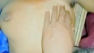 Desi wife ki boobs massage apne pati ke sath aur chudai