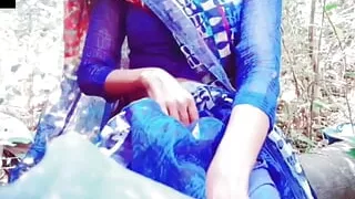 Hindi teacher fingering and pissing outdoors in public - indian hindi sex outdoor public