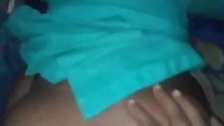 Chhoti chachi ki mast chudai ki bahot mast chut hai