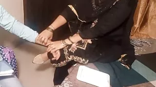 Chaachi Ko Collage Mein Pad Rahe Bhateeje Ne Chod Diya Jab Chachu Ghar Pe Nahi The