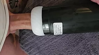 Blowjob machine makes me cum like crazy! Automatic sucking pocket pussy is a must have sextoy for every horny man!