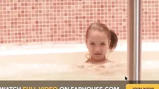 Paris Milan hot tub honey!