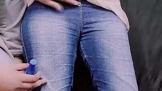 School student ki sex video chupke se record kar dala