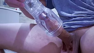 CloseUp FUCKING Flehslight + Cumshot
